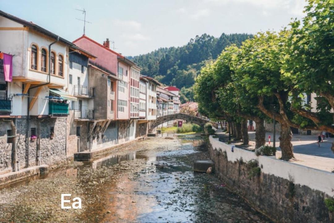 Monzubi Etxi Apartman Guernica y Luno Kültér fotó